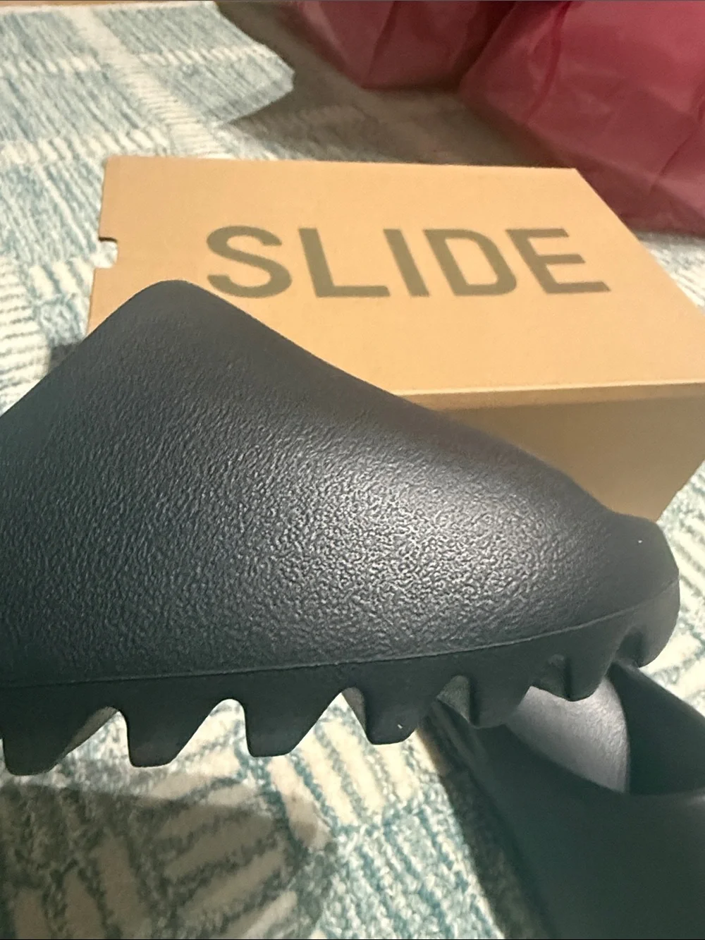 Yeezy slide by Adidas size 7 M or 8.5 w new in box